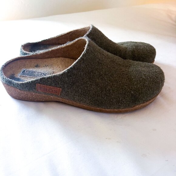 Taos Woolness Olive Green Italian Wool Clogs Slippers Clogs EU 40 US 9-9.5 - Picture 2 of 11
